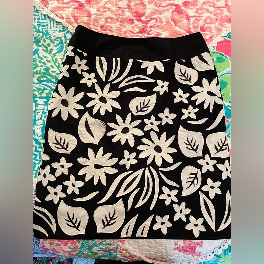 Liz Claiborne floral print mini skirt NWOT